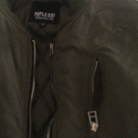 Olive bomber jacket - Picture 3 of 4